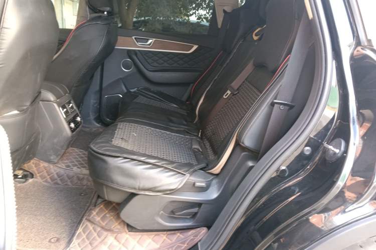 Used Hongqi HS7 2021 2.0T DCT Two-Wheel Drive Smart Connect Flagship Edition