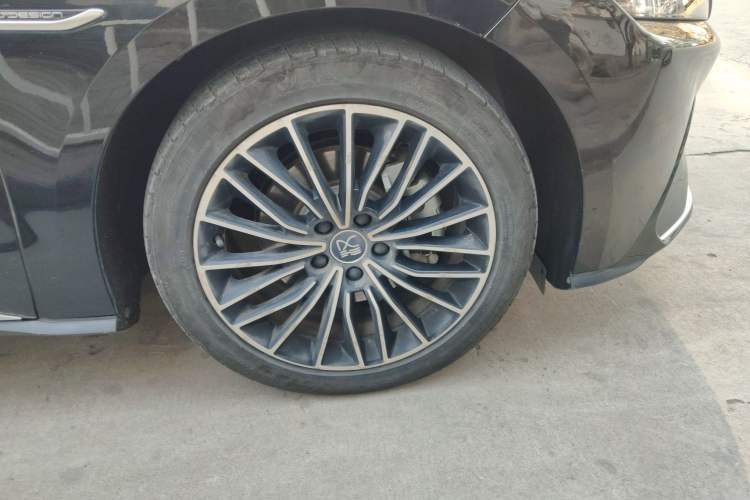 Used BYD Han 2020 EV Long-Range Luxury Model
