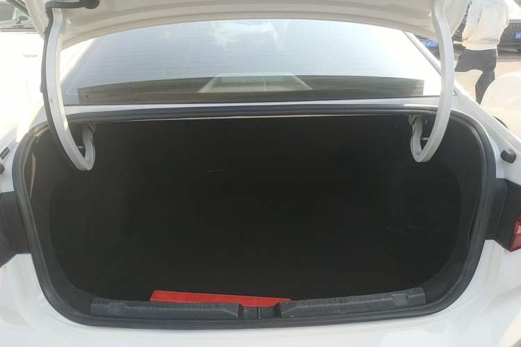 Used Volkswagen Lavida 2021 1.5L Automatic Fashion Edition