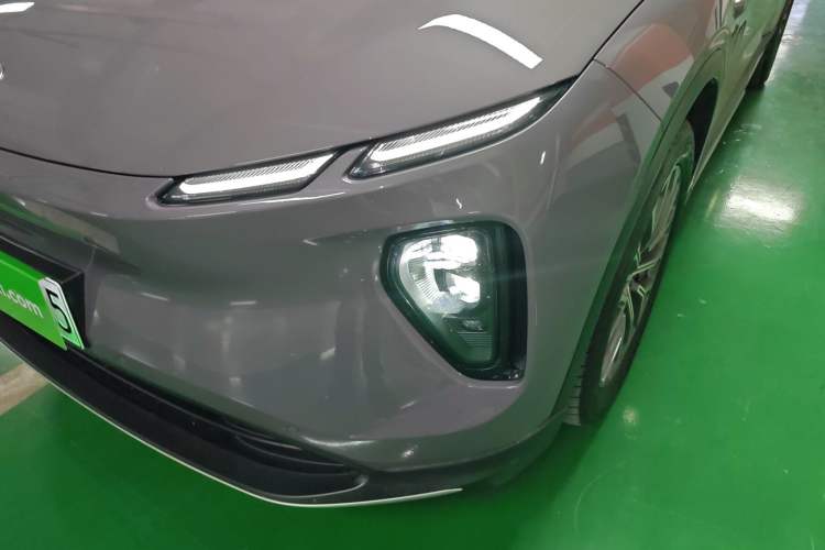 Used Nio EC6 2023 75 kWh