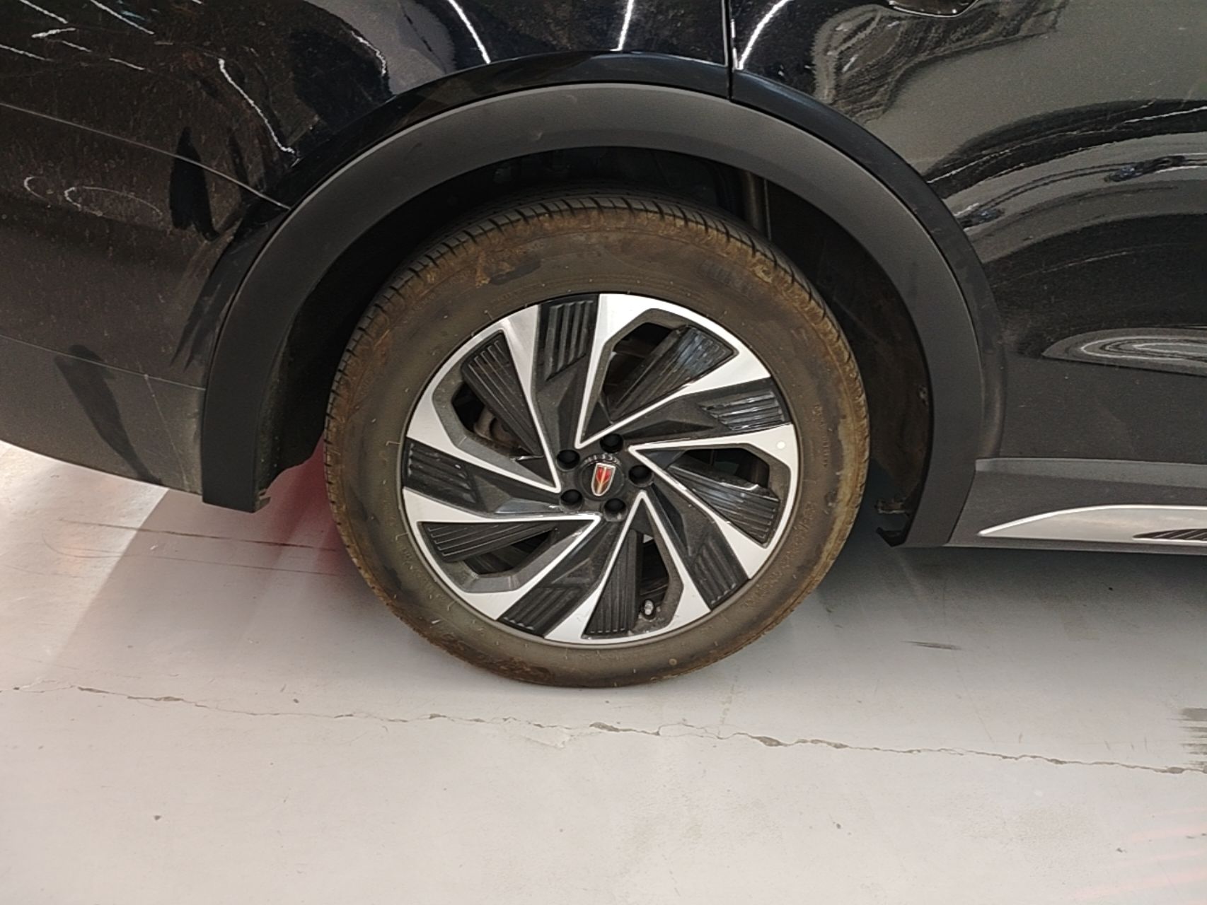 Hongqi HS7 PHEV 2024 2.0T PHEV Four-Wheel Drive Flagship Edition 6 Seats — снимка 11