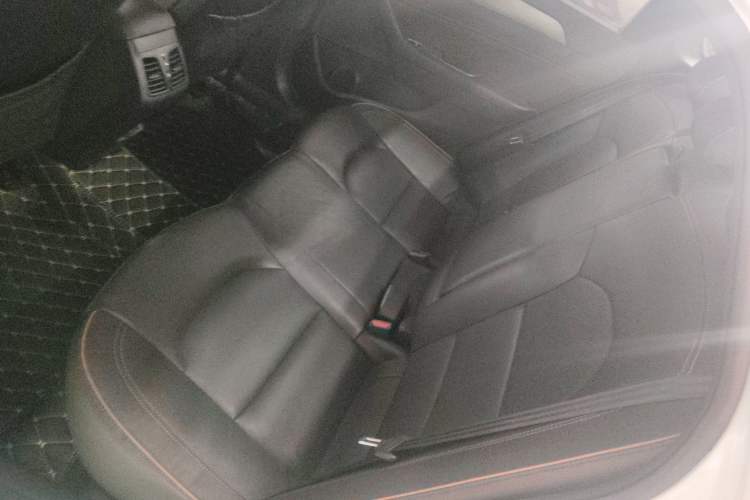 Used Hyundai Sonata 2015 1.6T DLX Prestige Model Left Rear Seat