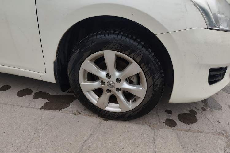 Used Nissan Tiida 2014 1.6L CVT Smart Model