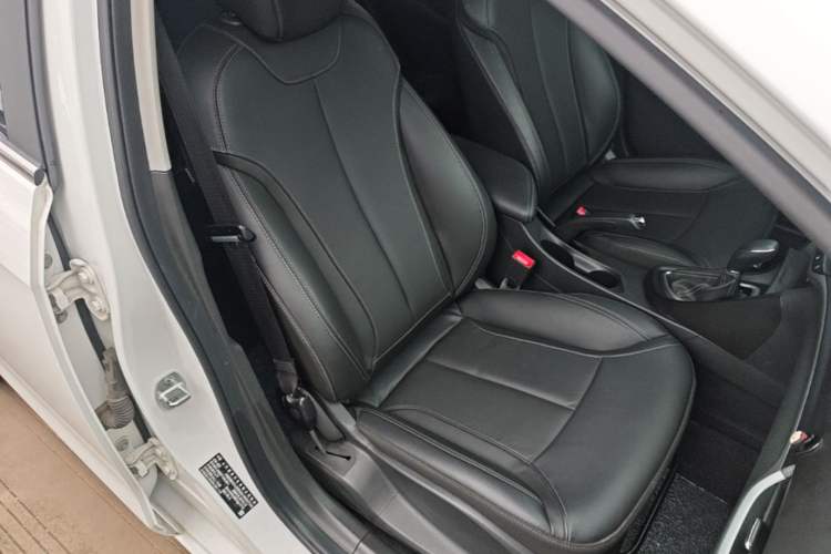 Used Buick Excelle GX 2019 18T Automatic Connected Elite Model China VI Standard
