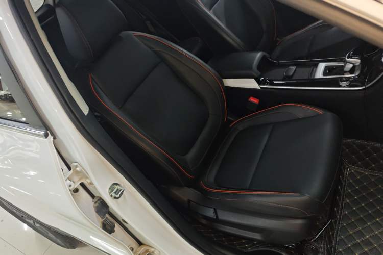 Used Kia Seltos 2023 1.5L CVT Luxury Edition