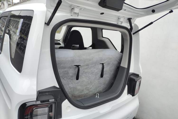 Used Geely Galaxy Panda 2024 Panda Mini 200km Endurance Bear