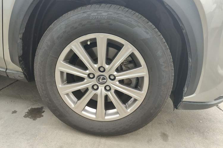 Used Lexus NX 2018 300 Front-Drive Freeline Edition
