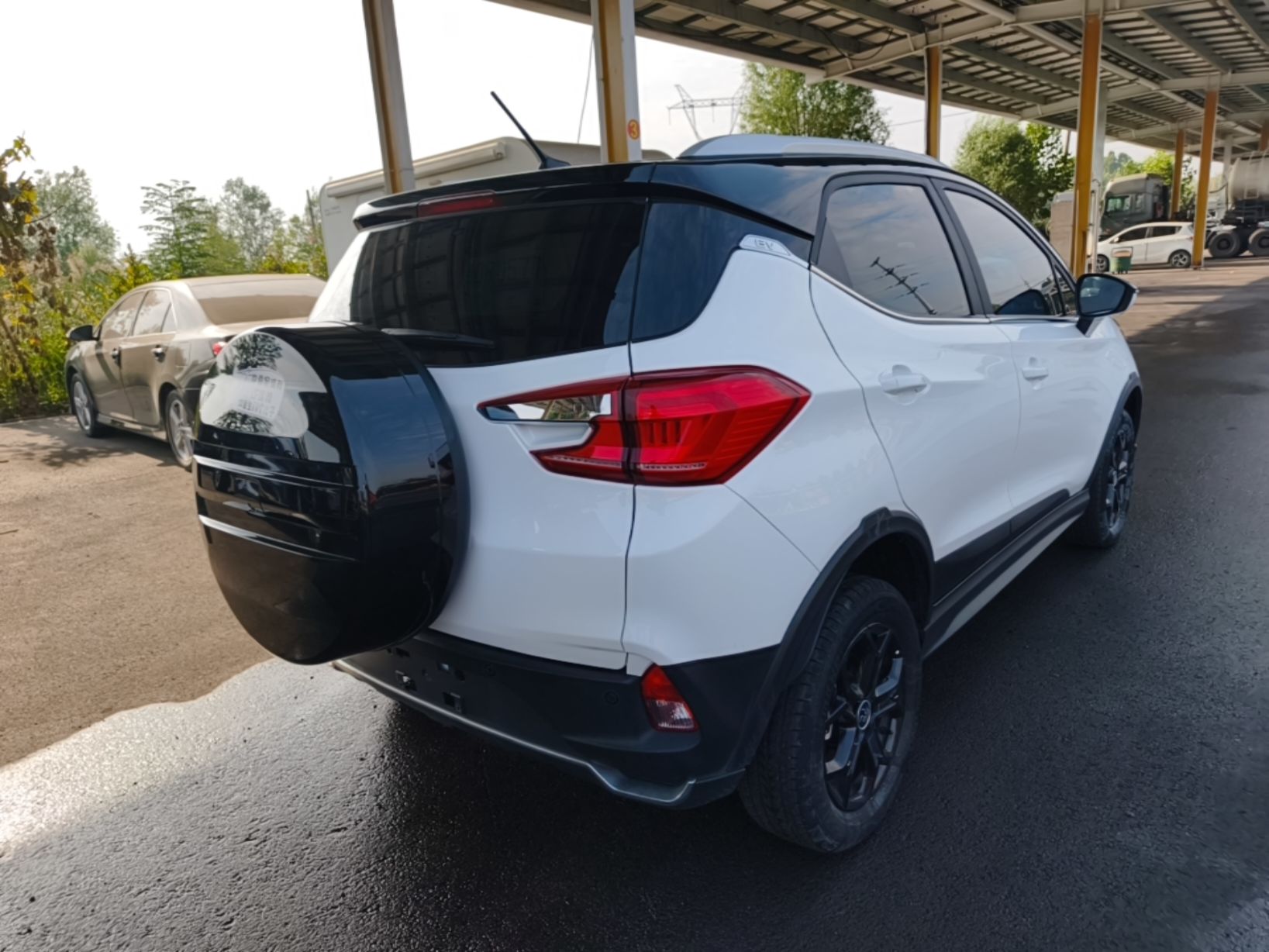BYD Yuan Pro 2023 401 km Deluxe Version — снимка 6