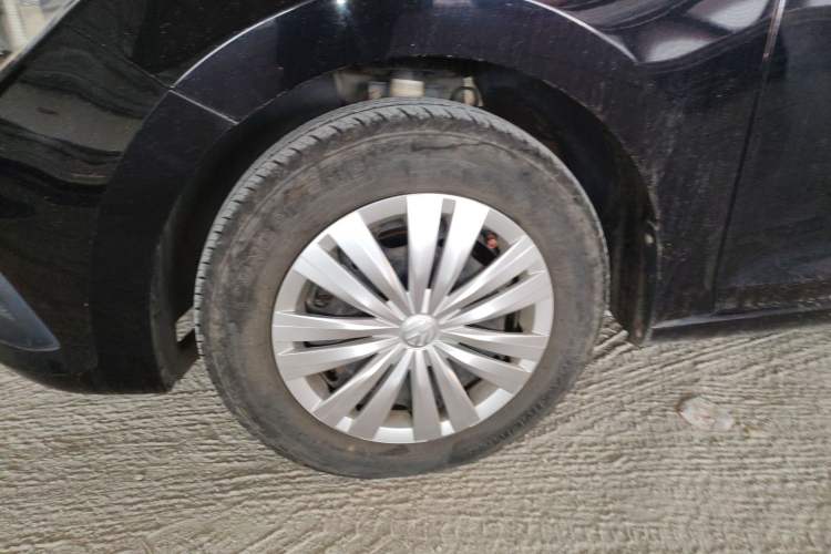 Used Volkswagen Santana 2016 1.4L Manual Fashion Edition