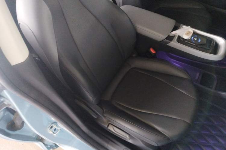 Used Dongfeng NAMMI 01 2024 430 Plus Smart+ Right Front Seat