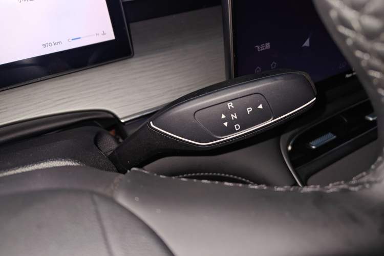 Used Chery Tiggo 8 PLUS 2025 290TGDI DCT Luxury 5-Seater