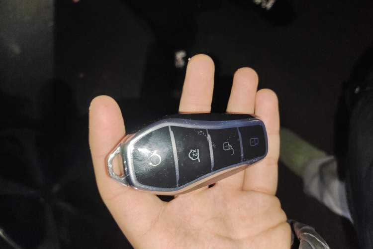 Used BYD Song PLUS New Energy 2021 DM-i 100KM Four-Wheel Drive Flagship PLUS
