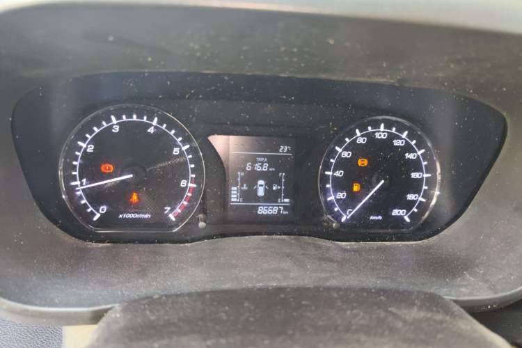 Used CHANGAN OSHAN X70A 2018 1.5L Manual Standard Edition
