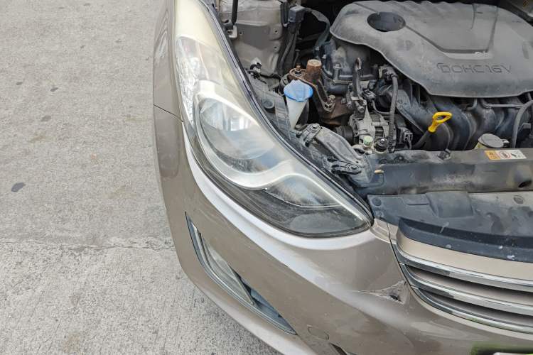 Used Hyundai Elantra (5th Generation / Langdong) 2012 1.6L Automatic Fashion Edition Right Front Headlight