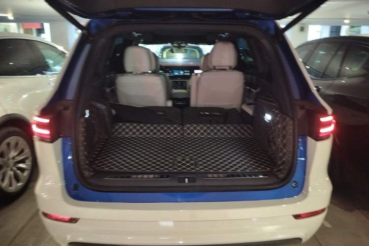 Used Li Auto ONE 2020 Extended-Range 6-Seater Version Trunk