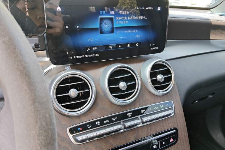 Used Mercedes-Benz GLC 2022 Second Facelift GLC 260 L 4MATIC Luxury Edition