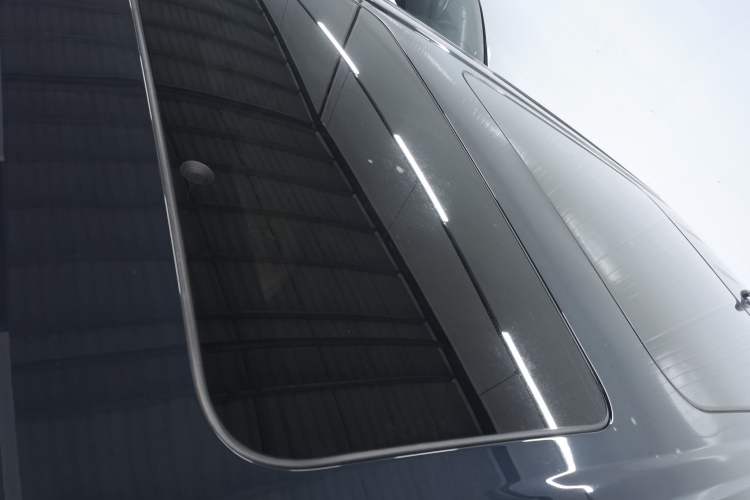 Used Denza D9 2022 DM-i 970 Four-Wheel Drive Prestige Model
