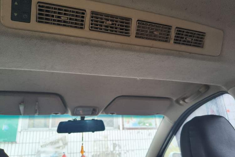 Used Wuling Hongguang 2015 1.2L S Base Model China IV
