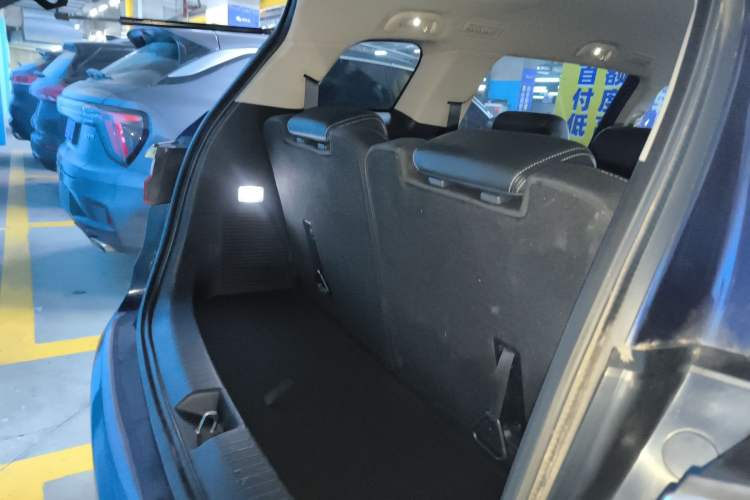 Used BYD Song MAX 2017 1.5T Automatic Smart Connect Luxury 7-Seater
