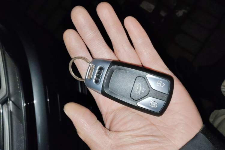 Used Audi Q5L 2020 Updated 40 TFSI Prestige Fashion Edition