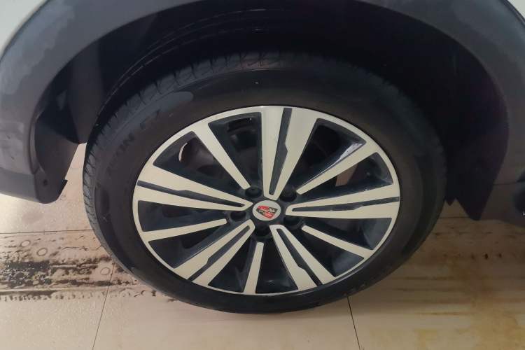 Used Roewe RX5 2019 20T Two-Wheel Drive Automatic Ali Smart Connectivity Platinum Edition