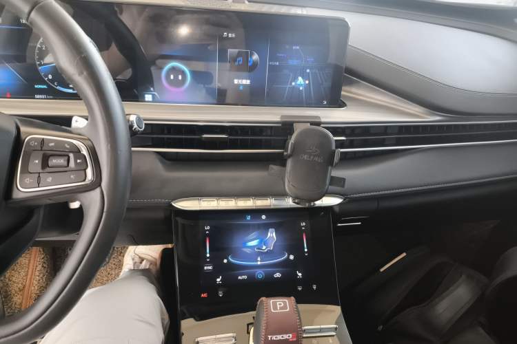 Used Chery Tiggo 8 PLUS 2021 290TGDI DCT Luxury Edition
