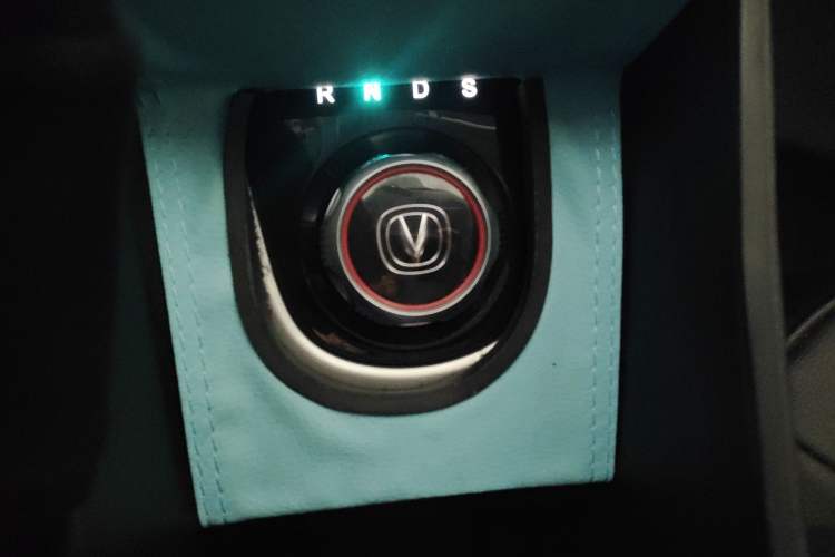 Used Oshan Benni E-Star 2021 National Edition Xin Yue Version Lithium Iron Phosphate (31.95 kWh)