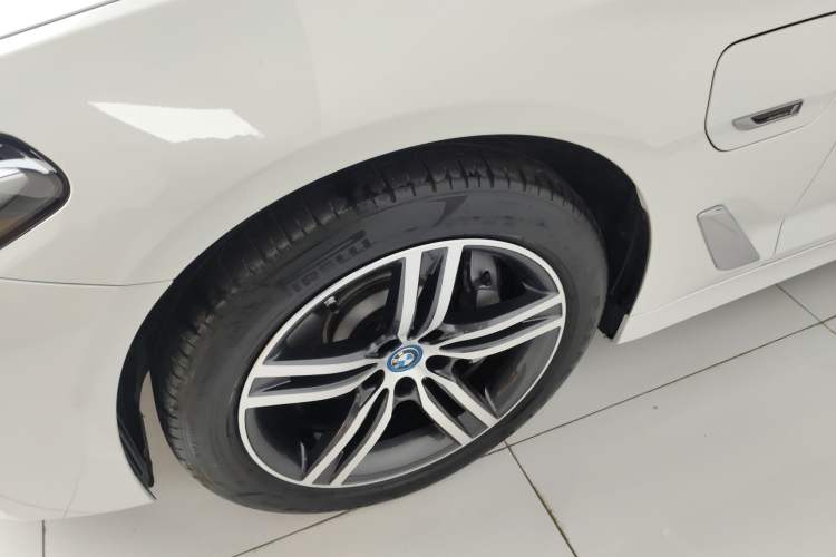 Used BMW 5 Series New Energy 2022 Updated Version 535Le Luxury Package
