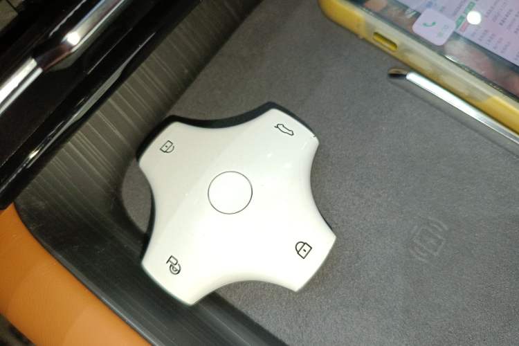 Used Dongfeng eπ eπ007 2025 Model Pure-Electric 565 All-Wheel-Drive Max Leading Edition