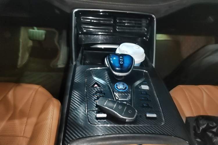 Used BYD Tang New Energy 2023 DM-i Champion Edition 112KM Prestige Model