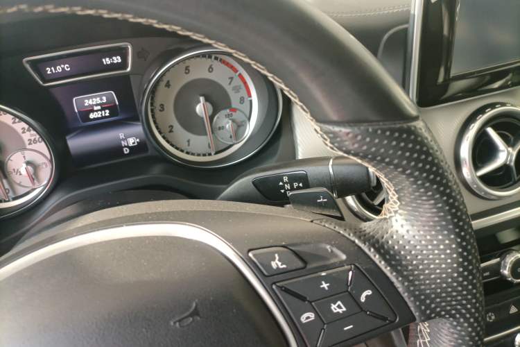 Used Mercedes-Benz GLA 2015 GLA 220 4MATIC Fashion Model