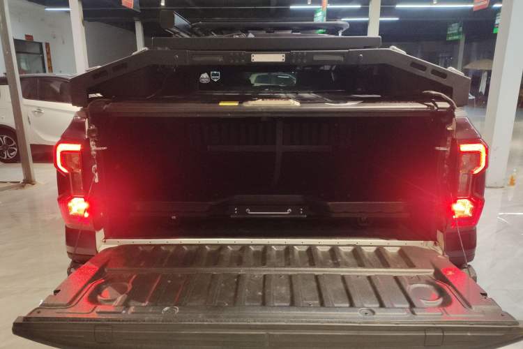 Used Ford Ranger 2023 Trailblazer 4x4 Automatic Version – Gasoline Trunk