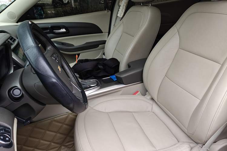 Used Chevrolet Malibu 2012 2.0L Automatic Luxury Edition