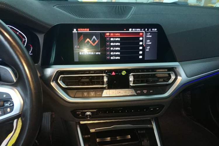 Used BMW 3 Series 2021 Facelifted 325Li M Sport Night Edition Package Audio And AC Panel