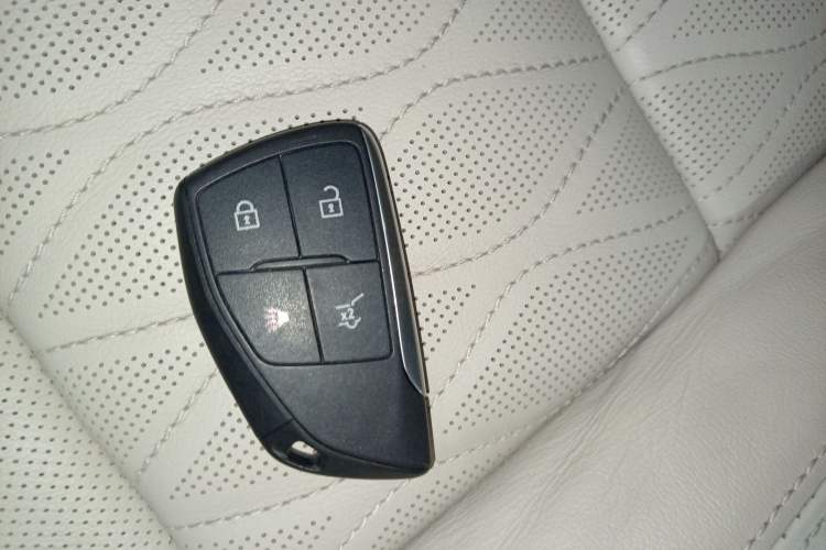 Used Buick Envision 2020 Encore S 652T All-Wheel-Drive Avenir