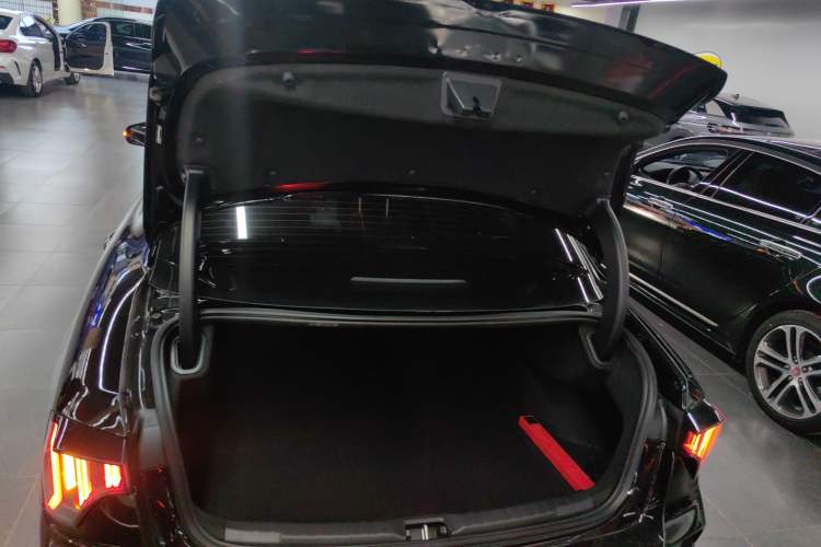 Used Lynk & Co 03 2023 1.5TD DCT JingPlus
