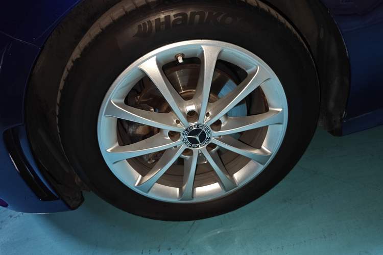 Used Mercedes-Benz A-Class 2020 Restyled A 200 L Sport Sedan Fashion Version
