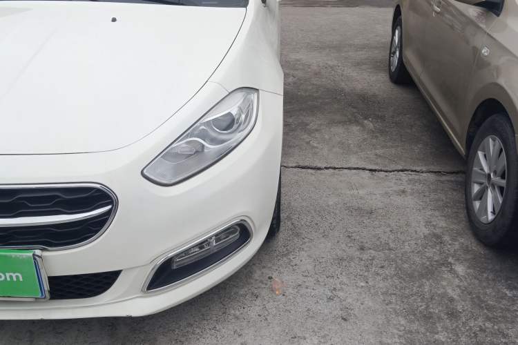 Used Fiat Viaggio 2015 1.4T Automatic Enjoyment Edition