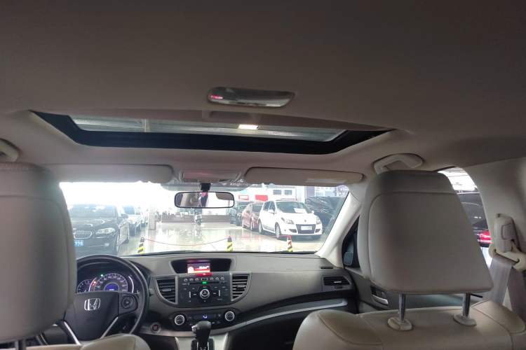 Used Honda CR-V 2013 2.4L two-wheel drive luxury version
