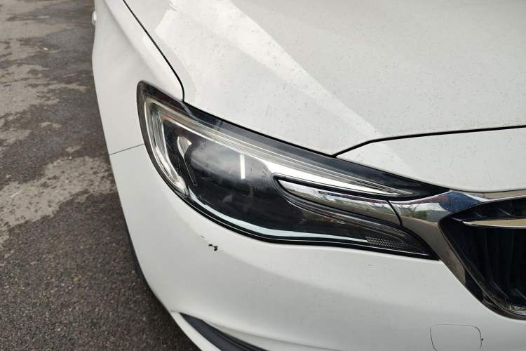 Used Buick GT 2019 18T Automatic Connected Elite Model China VI Standard Right Front Headlight