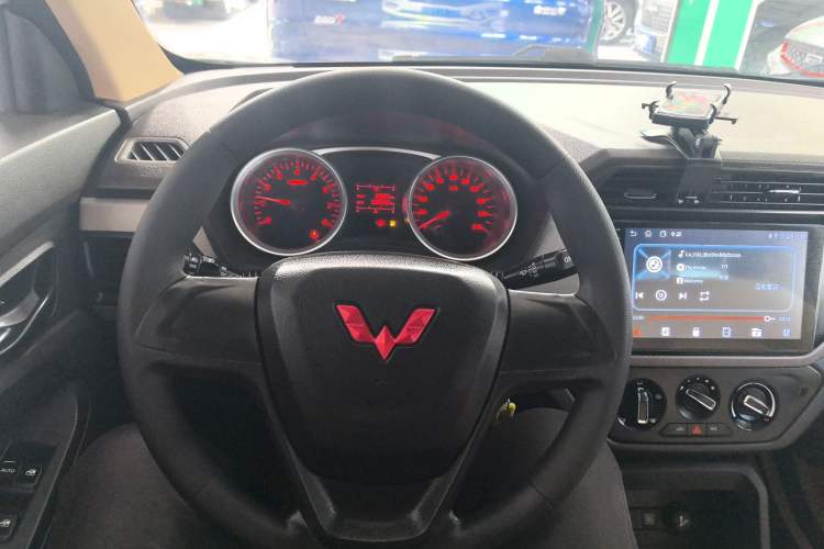 Used Wuling Hongguang 2021 1.5L S Standard Version LAR