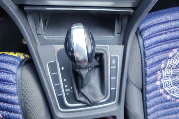 Used Volkswagen Golf 2015 1.6L Automatic Comfort Model