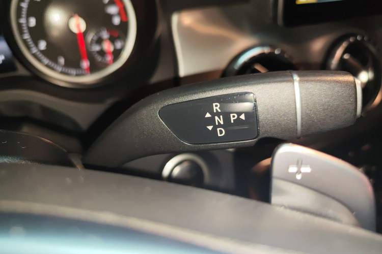 Used Mercedes-Benz CLA 2017 CLA 220 4MATIC Gear Lever