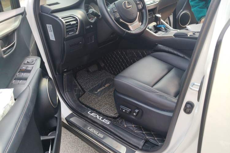 Used Lexus NX 2017 300 Front-Wheel-Drive Limited Edition
