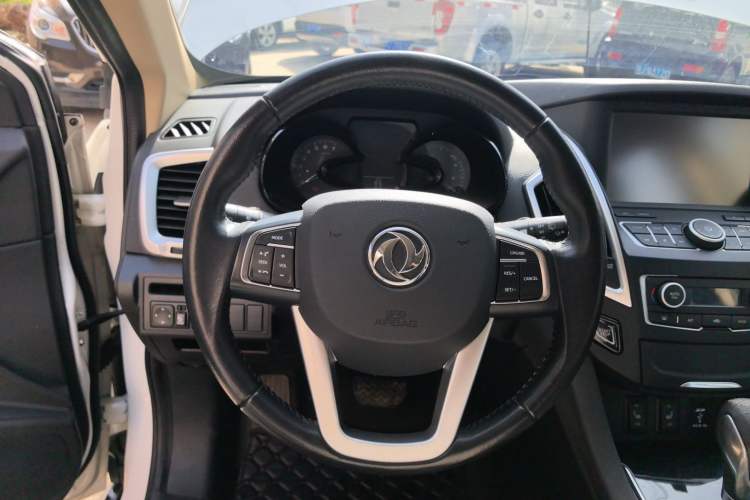 Used Dongfeng Aeolus AX7 2015 2.3L Automatic ZhiZun Version