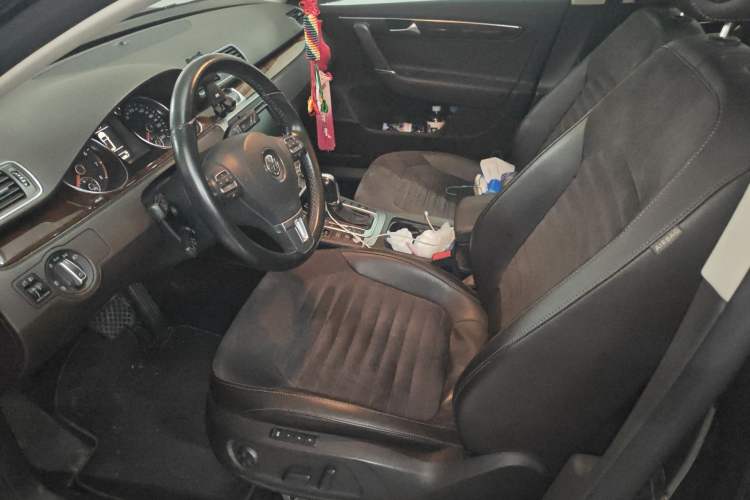 Used Volkswagen Magotan 2012 Travel Edition 2.0 TSI Comfort Version