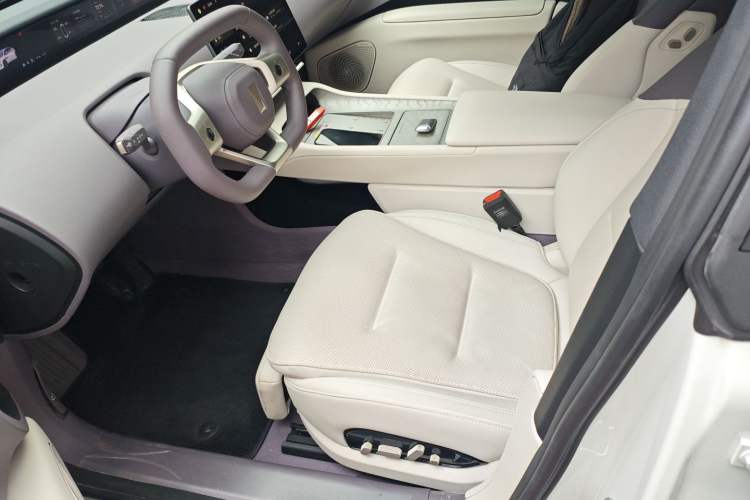 Used Avatr 12 2025 Max Extended-Range Edition