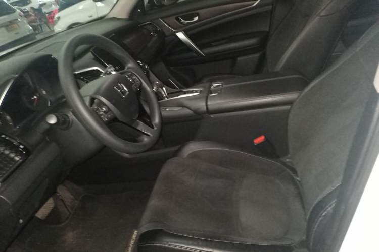 Used Honda Avancier 2017 240TURBO Two-Wheel Drive Elite Edition