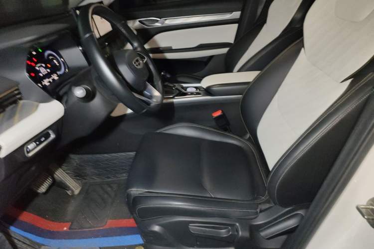 Used Geely Auto Emgrand L 2022 1.4T CVT Flagship Edition
