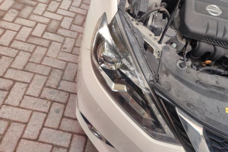 Used Nissan Sylphy 2018 1.6XV CVT Deluxe Edition Right Front Headlight